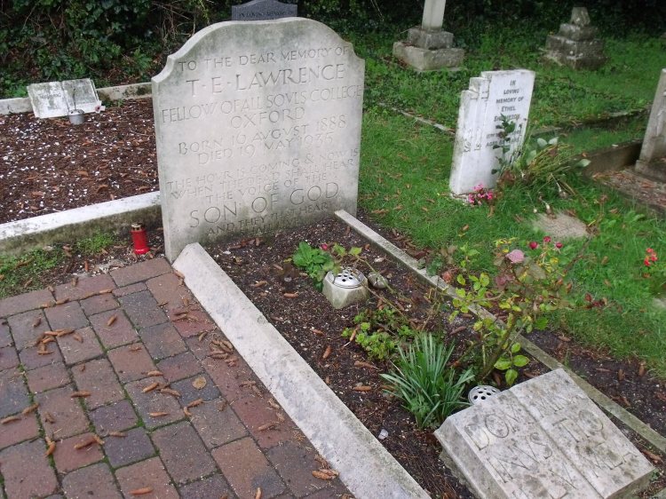 T E Lawrence Grave
