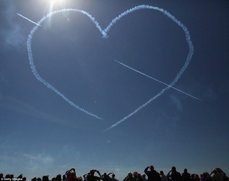 Red Arrows Tribute at Portsmouth.