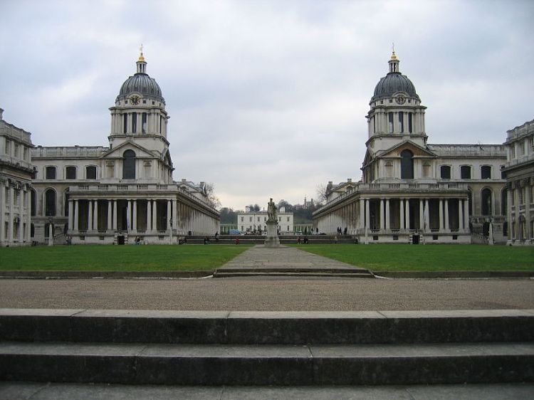 Old Greenwich_Hospital_from_Thames