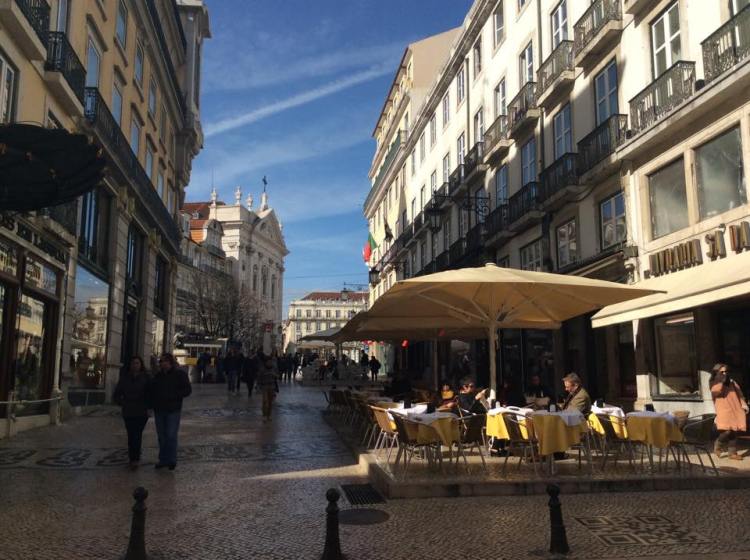 Getting our bearings in Lisbon.