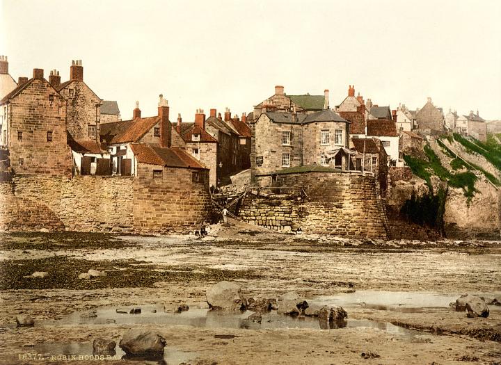 Robin Hood's Bay, Whitby