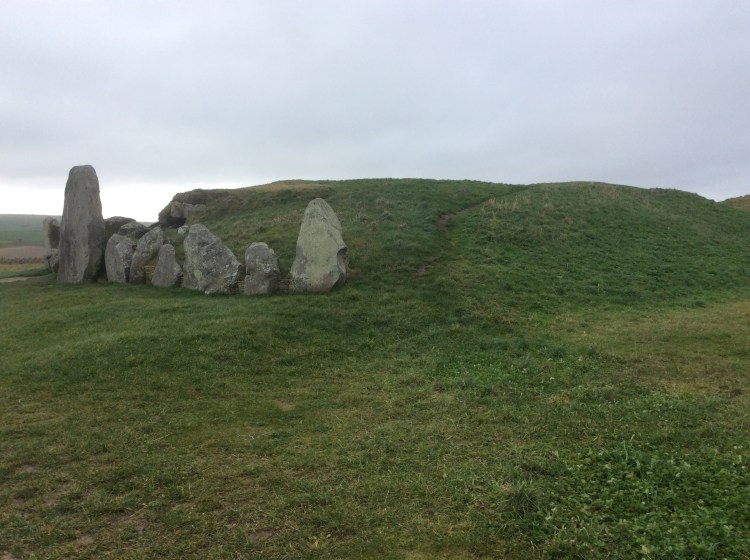 A freezing November day at West Kennet Long-Barrow