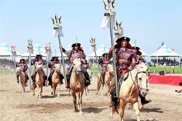 Could the famous banners held up by the Mongols during their epic cavalry charges in Central Asia have been interpreted as Christian Crosses belonging to Prester John?