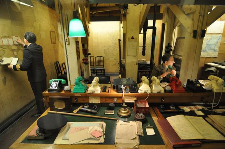 orig-xl-p-474-churchill-cabinet-war-rooms