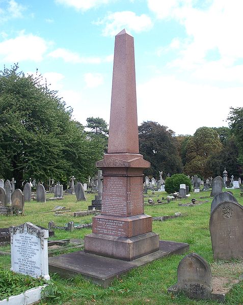 477px-Alice_Ayres_grave