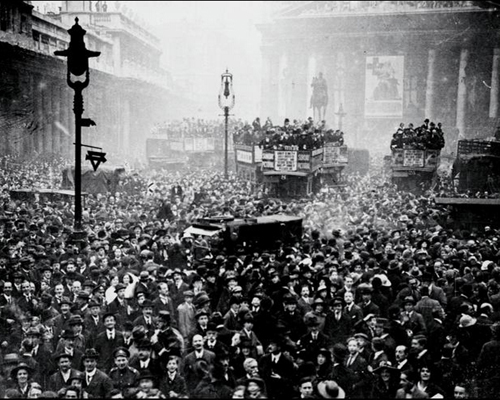 Armistice-day-in-London