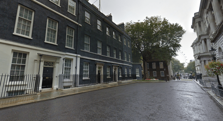 Screenshot 2019-05-28 at 17.01.29