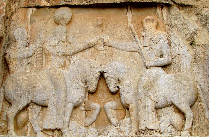 Investiture-relief-of-Ardashir-I (2)